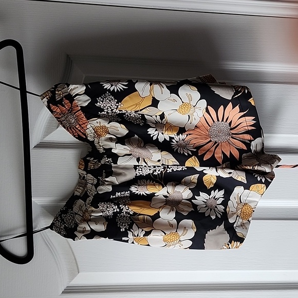 Vintage Retro Front Button Shirt w/ Faux Fur Trim & Shorts Set, Pre-Loved, Sz. L - Picture 13 of 16